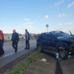 Balıkesir’de direksiyon hakimiyetini kaybeden sürücü yaralandı