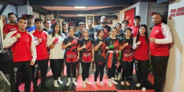 Bandırmalı sporcular Gürcistan Yolcusu