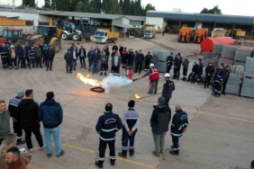 Başiskele Belediyesi personeline uygulamalı yangın eğitimi