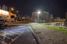 Bayrampaşa’da feci olay: Dengelerini kaybedip yüksekten betona düşen 2 kişi öldü