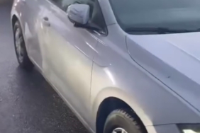 Beykoz’da emniyet şeridine giren sürücü yol vermeyen araca üç kez çarptı