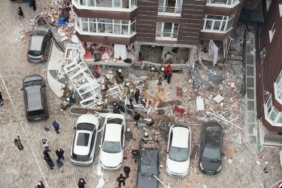 Beylikdüzü’nde 14 katlı binada patlama meydana geldi