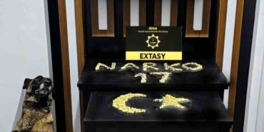 Biga’da 2 şüpheli üzerinden 981 adet uyuşturucu hap ele geçirildi