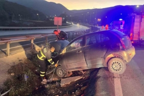 Bilecik’te yaşanan trafik kazasında 1’i ağır 2 kişi yaralandı