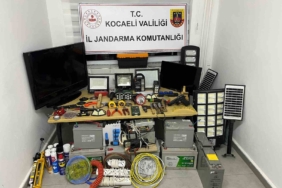 Bir ilçenin kabusu olan hırsızları jandarma tek tek belirleyip yakaladı