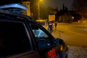 Bursa’da yunus timlerinden metruk ev operasyonu