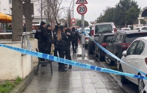 Büyükçekmece’de apartman otoparkında bir kişi vurulmuş halde bulundu