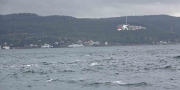 Çanakkale Boğazı 10 knot altındaki tüm gemiler için transit geçişlere kapatıldı
