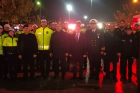 Çanakkale Valisi Toraman, yılbaşında görev başındaki personeli ziyaret etti