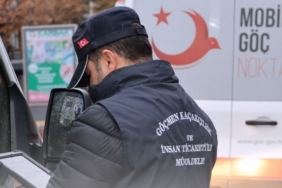 Çanakkale’de huzur uygulamalarında 185 kişi ile 383 düzensiz göçmen ve 35 göçmen kaçakçılığı organizatörü yakalandı