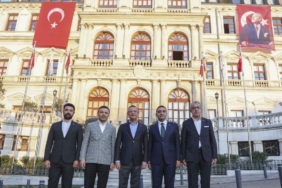 CHP lideri Özgür Özel’den Beyoğlu Belediyesi’ne ziyaret