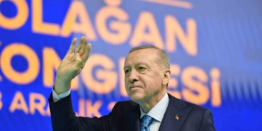 Cumhurbaşkanı Erdoğan, “Esad pılını pırtısını toplayıp bir gecede kaçmak zorunda kaldı”