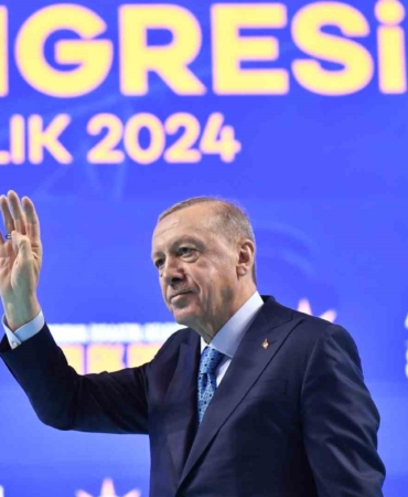 Cumhurbaşkanı Erdoğan: "Suriye krizi bunların foyasının ortaya dökülmesini sağlamıştır"