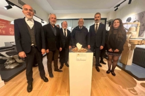 ‘Dişe dokunur’ sergi: Diş sağlığında mizah ve sanat