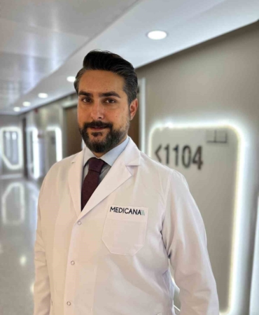 Diz kireçlenmesi 50 yaşından sonra daha sık görülüyor