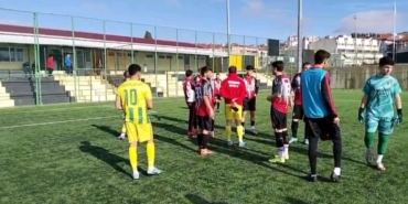 Edirne Süper Amatör Lig’de güvenlik güçlerinin gecikmesinden dolayı maç ertelendi