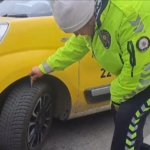 Edirne’de polis ekiplerinden kış lastiği uygulaması