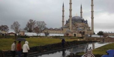 Edirne’de sağanak etkili oldu