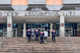 Edirne’de uyuşturucu suçundan aranan 2 kişi tutuklandı