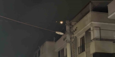 Elektrik telleri havai fişek gibi patladı, yürekler ağza geldi