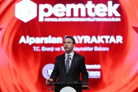 Enerji ve Tabii Kaynaklar Bakanı Bayraktar: "Türkiye genelinde ham petrol üretimiyle rekor kırdık"