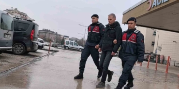 FETÖ/PYD üyesi üsteğmen yakalandı