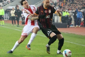 Galatasaray’da tek değişiklik