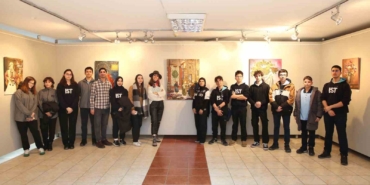 “Gelenekten geleceğe” sergisi Atakent Sanat Galerisi’nde