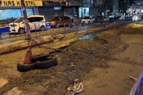 Güngören’de İSKİ’nin çalışması sırasında aynı yol ikinci kez çöktü