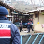 Horozlarının komşuya verildiğini duyunca dehşet saçmıştı, serbest kaldı