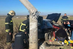 Hurdaya dönen bu araçtan sağ çıktılar