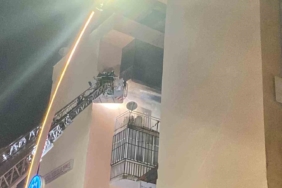 İş hanında koltuktan yangın çıktı