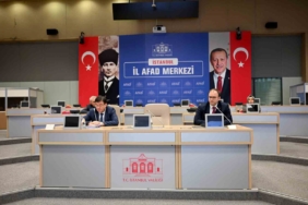 İstanbul Valiliği ve İl Sağlık Müdürlüğünden "fermuar sistemi" toplantısı