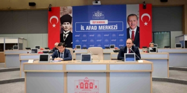 İstanbul Valiliği ve İl Sağlık Müdürlüğünden "fermuar sistemi" toplantısı