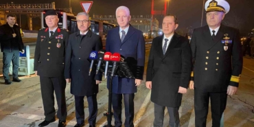 İstanbul Valisi Davut Gül’den denetim yapan polis ekiplerine ziyaret