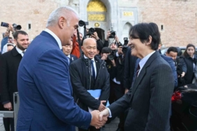 Japonya Veliaht Prens ve Prensesi, Ayasofya-i Kebir Camii Şerifi’ni ziyaret etti