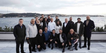 Jose Mourinho: "Derbi şampiyonluk yolunda belirleyici olmayacak"