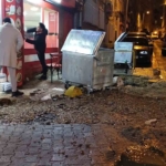 Kadıköy’de kanalizasyon borusu patladı, bir dükkan zarar gördü
