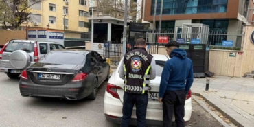 Kadıköy’de polisten kaçan otomobil sürücüsüne 76 bin lira ceza uygulandı
