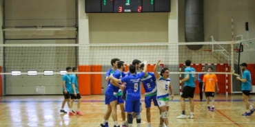 Kadın ve erkek voleybolda bölgesel lig şampiyonu SUBÜ oldu