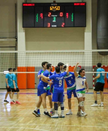 Kadın ve erkek voleybolda bölgesel lig şampiyonu SUBÜ oldu