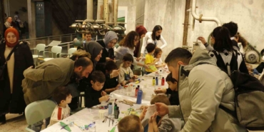 Kağıt uçaklar birincilik için yarıştı