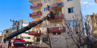 Keşan’da çakmakla oynayan çocuk yangına sebep oldu