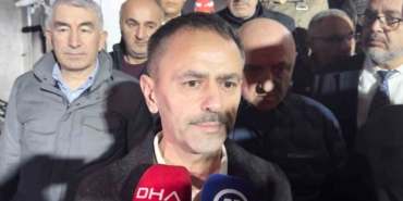 Kocaeli Valisi Aktaş: "Dairelerde mahsur kalan ve hayatını kaybeden vatandaşımız yok"