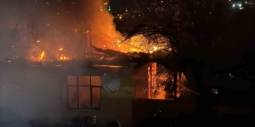 Kocaeli’de 5 kişinin yaşadığı ev küle döndü