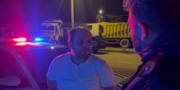 Komiser kaçan sürücüyü yakalayınca öğüt verdi