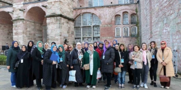 Küçükçekmeceli kadınlar İstanbul’u yeniden keşfediyor