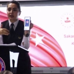 Lise öğrencileri, KADES ve UYUMA uygulamasını jandarmadan öğrendi