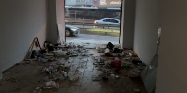 Madde bağımlısı anne metruk binada bebeğini bakımsız bıraktı