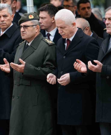 Milli şair Mehmet Akif Ersoy mezarı başında anıldı